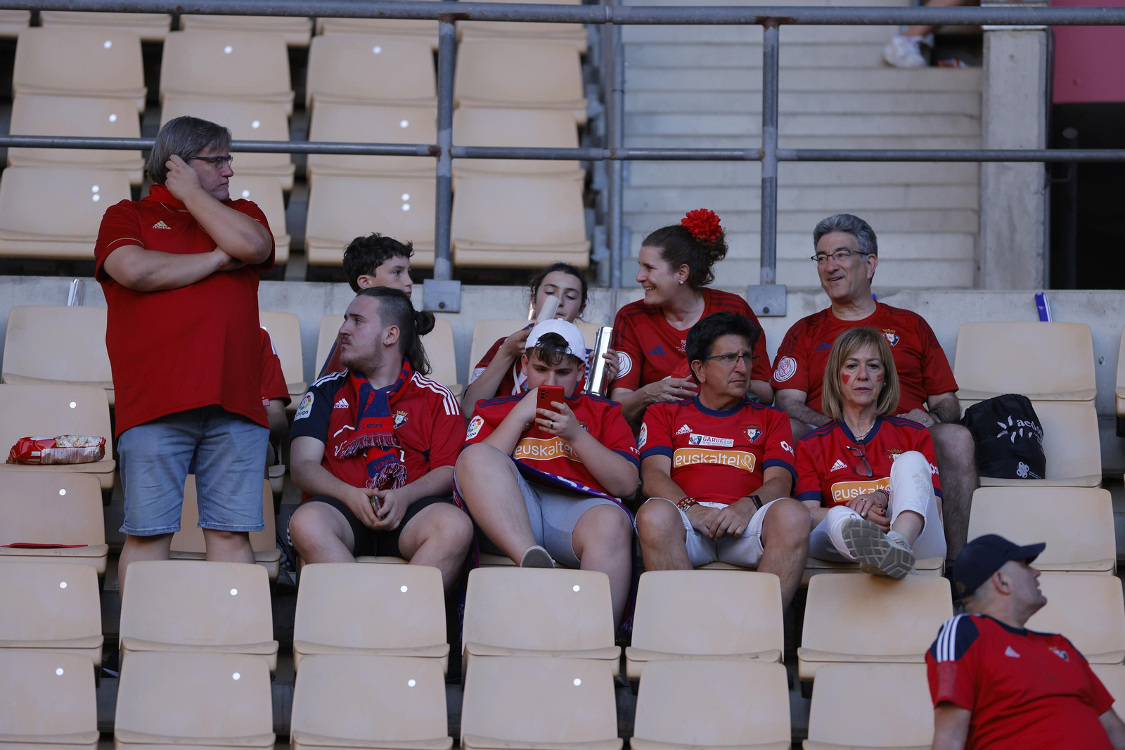Búscate en las fotos de la final de la Copa del Rey entre el Madrid y el Osasuna