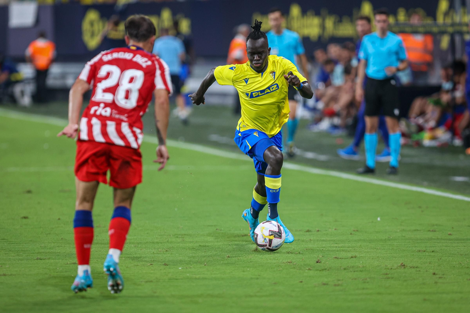 Las imágenes del Cádiz-Atlético de Madrid del Trofeo Carranza