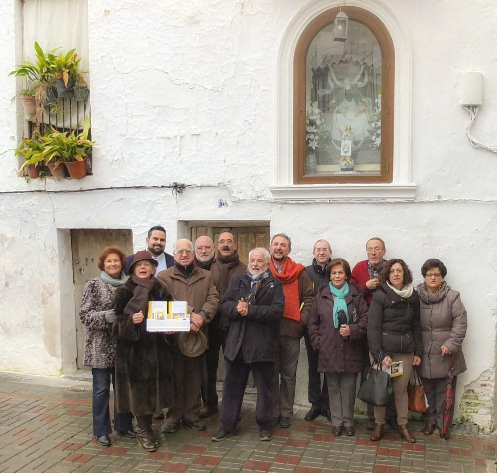 Presentación de las hornacinas delante de una fachada que presenta este elemento decorativo