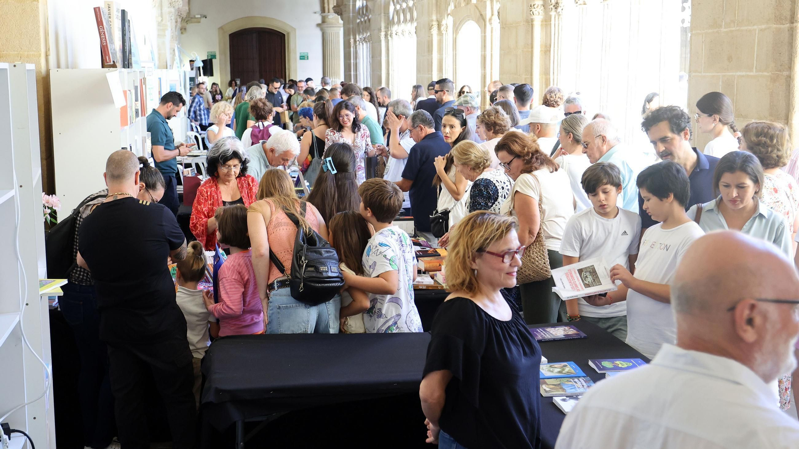 Último día de la Feria del Libro en Jerez