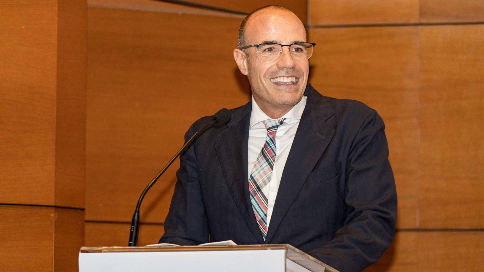 El investigador de la Universidad de Granada, Jonatan R. Ruiz, ha sido reconocido con el XXI Premio Ciencias de la Salud Fundación Caja Rural