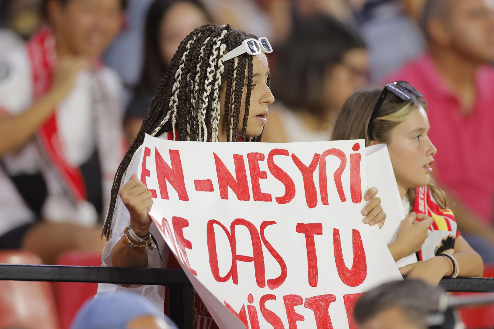 Búscate en las fotos del Sevilla-Rayo