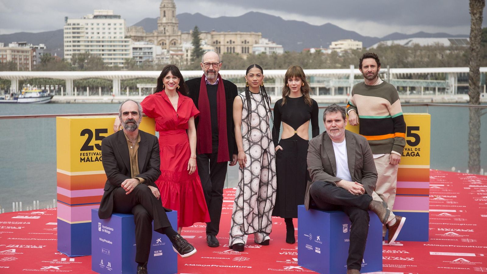 Rellán,  junto al equipo de ‘Código Emperador’ en el Festival de Málaga.