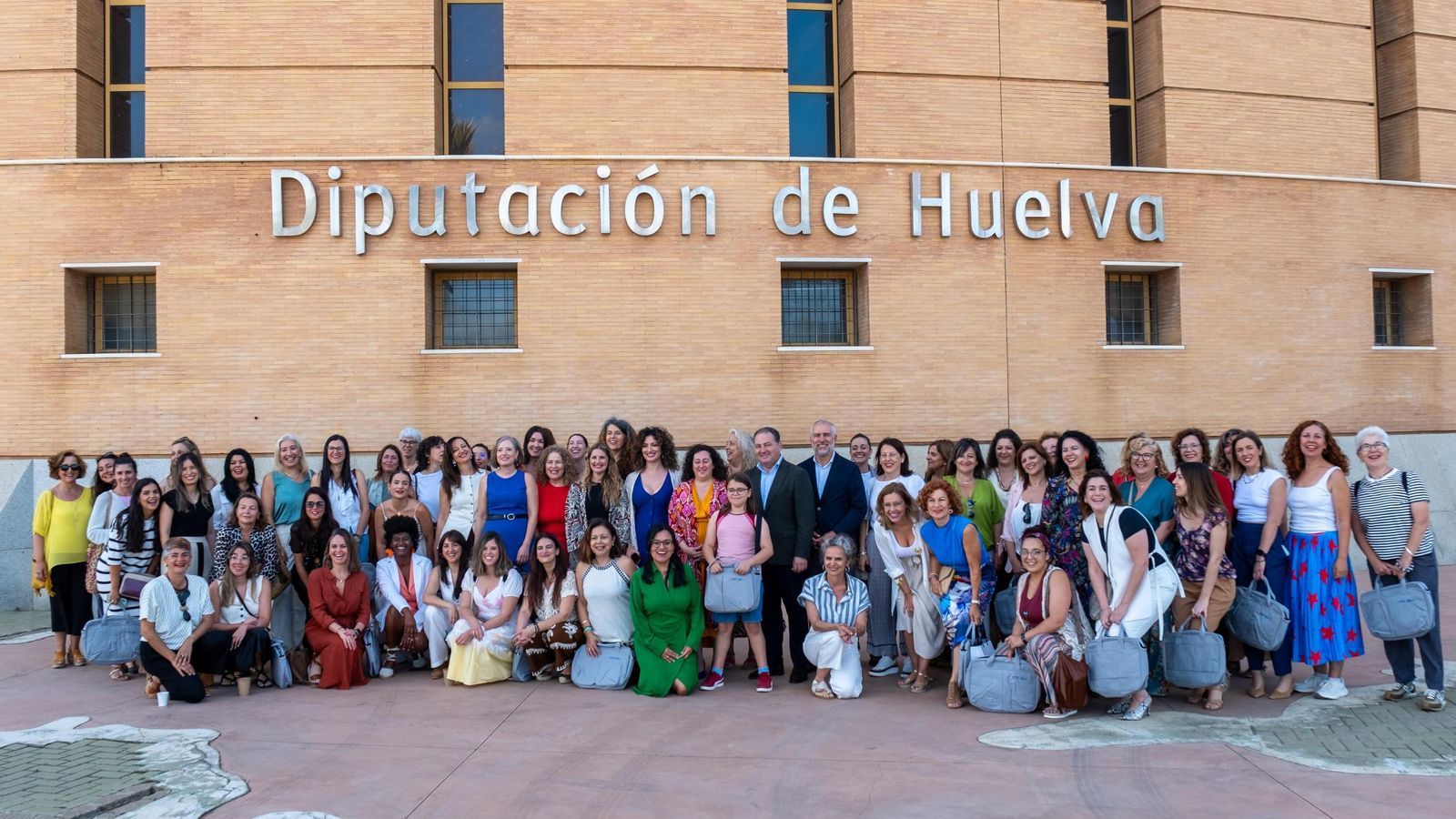 Asistentes al Foro Astarté en el Foro Iberoamericano de La Rábida.