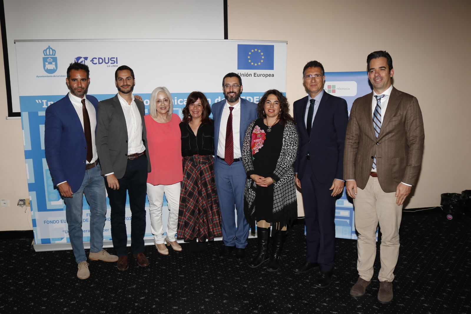 Daniel Almansa, Mario Fernández, Ángeles Gayoso, Patricia Pérez, Juan Franco, Noelia Villar, Javier Chaparro y Juan Luis Ballesteros, tras la jornada