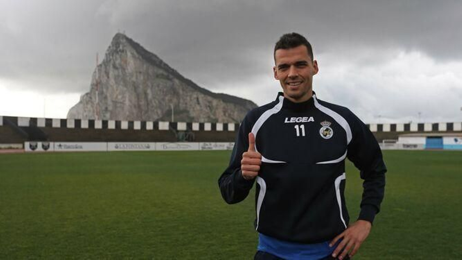 Airam Benito, en el Municipal de La Línea.