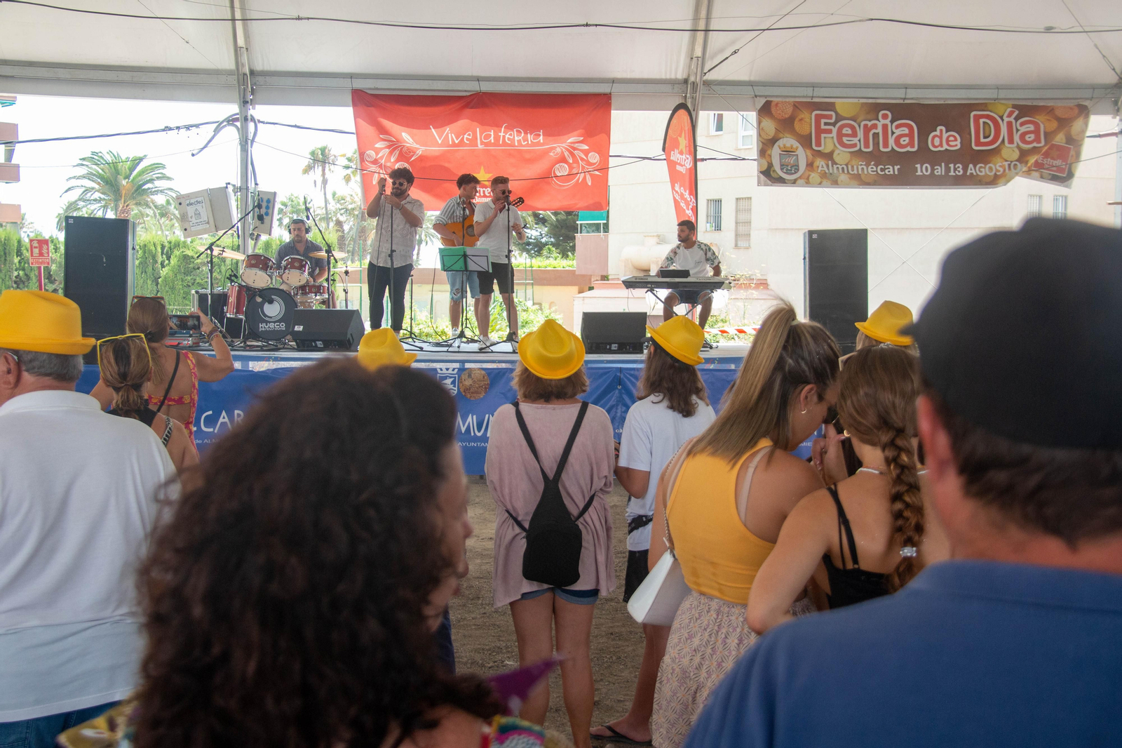 ¿No te has perdido el primer día de Feria de Almuñécar? ¡Búscate!