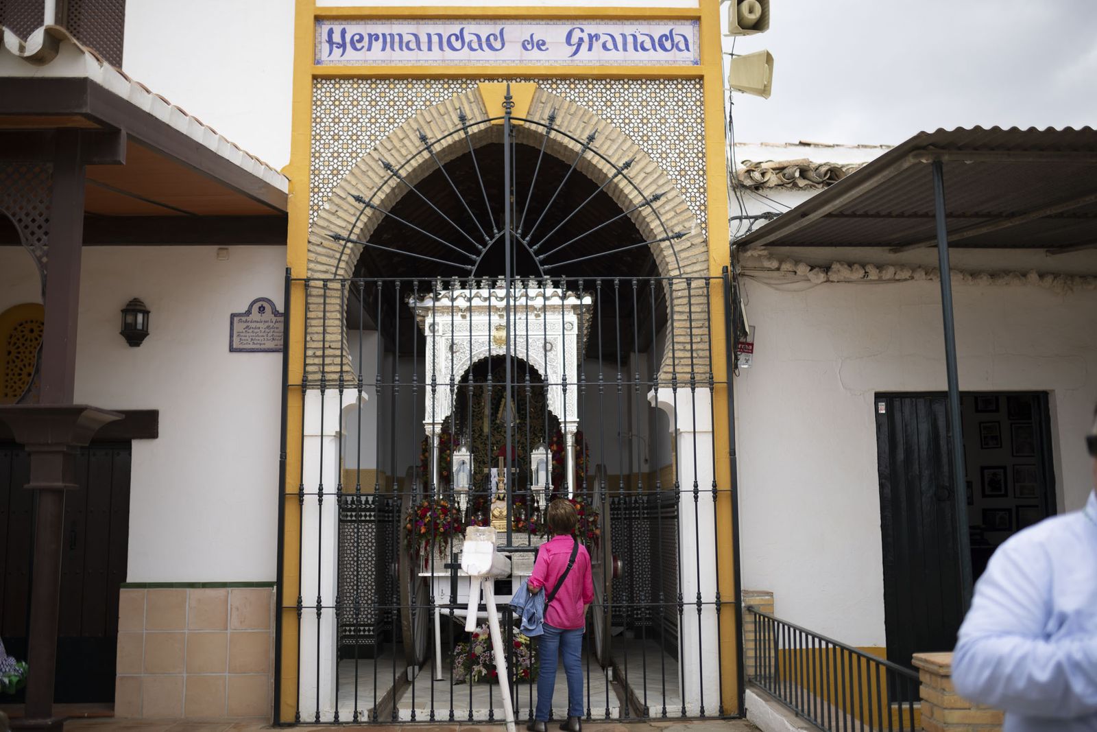 El Rocío 2023: Imágenes de ambiente en la aldea durante la presentación de las Hermandades