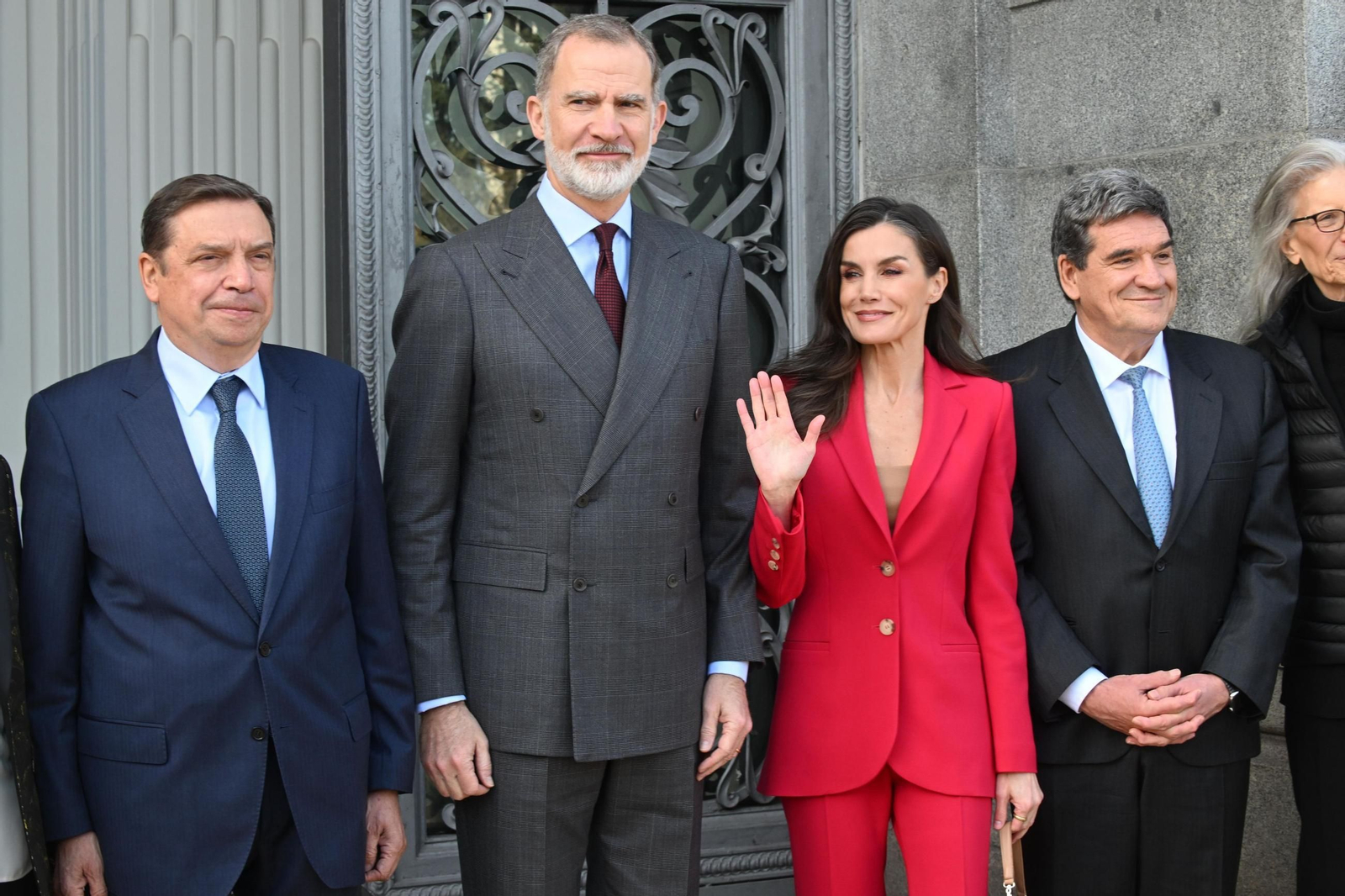 Las fotos de la visita de los Reyes a la exposición con los retratos de Annie Leibovitz