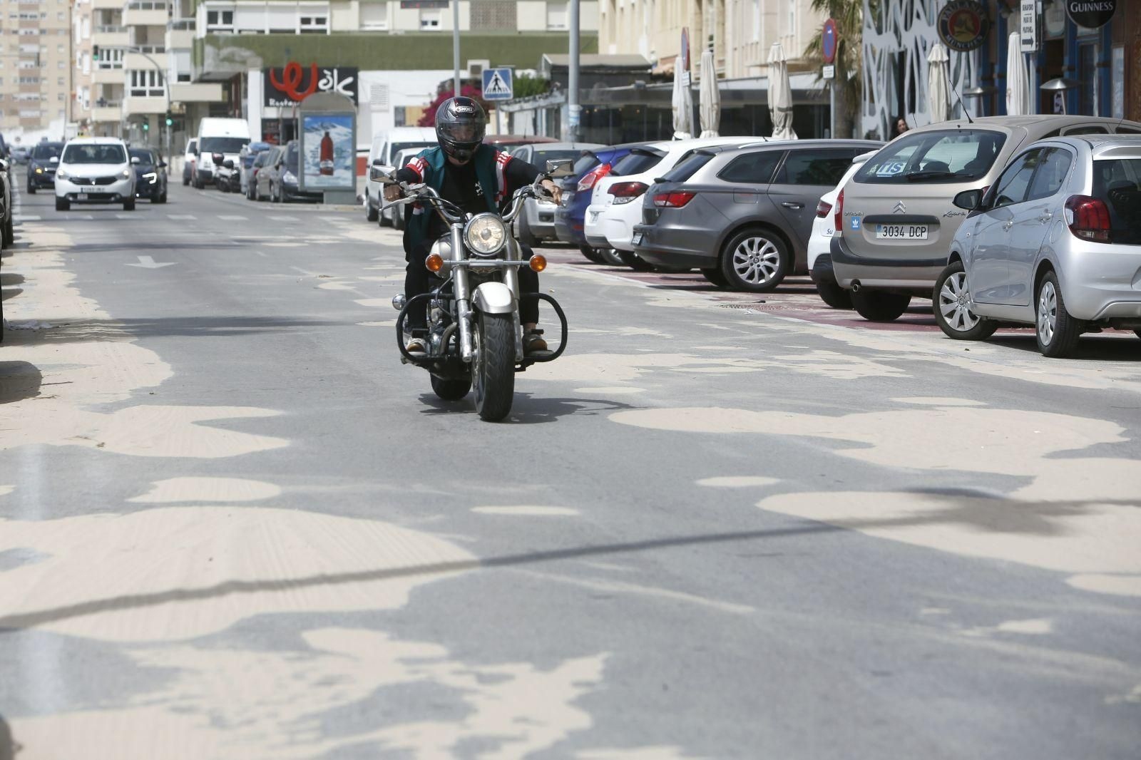 Efectos del temporal de levante en Cádiz