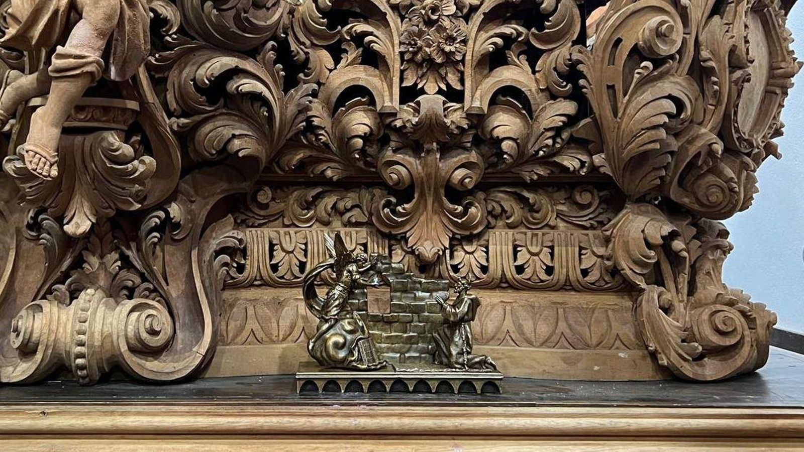 El nuevo llamador en el paso de misterio de Nuestro Padre Jesús de la Sentencia