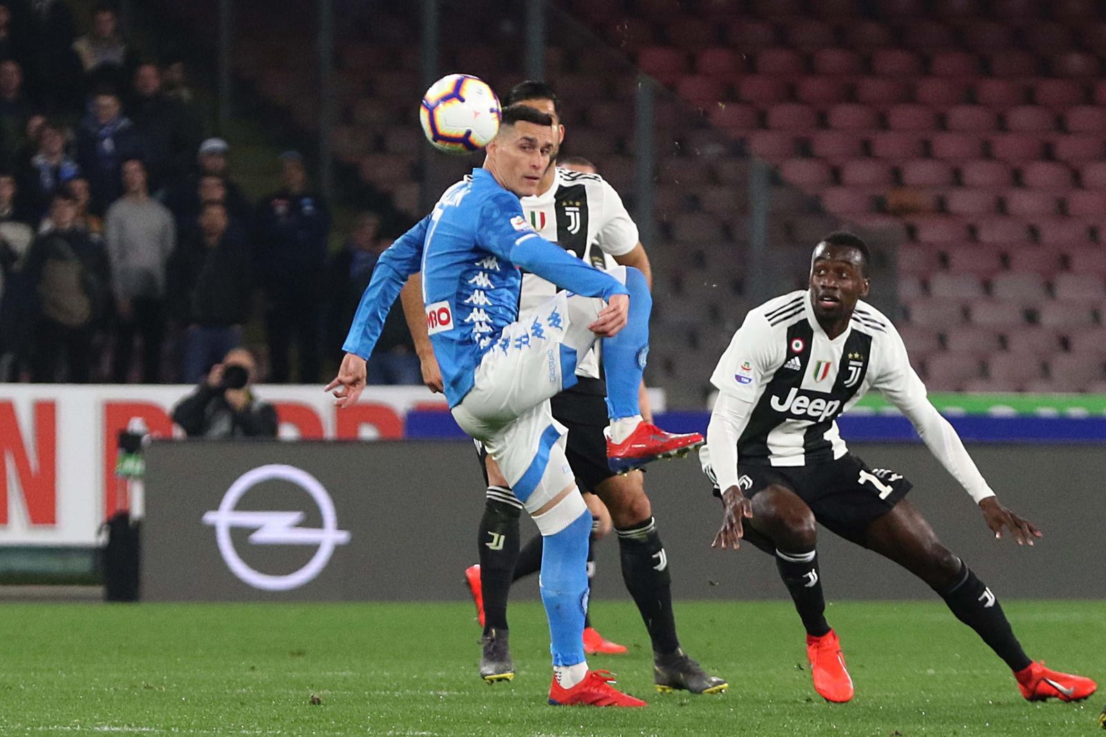 Callejón cumple contrato con el Nápoles y quiere regresar a España.