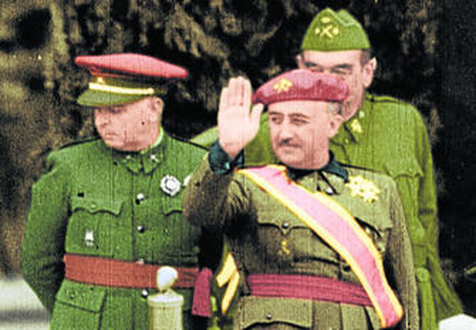 Secuencia del documental con imágenes por primera vez a color.