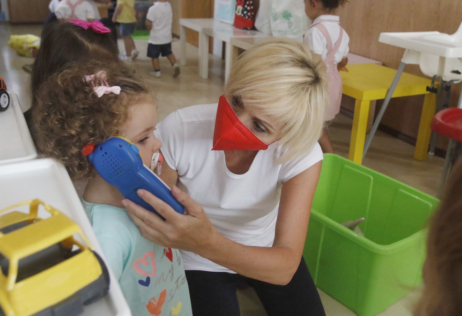 Fotogalería: Primer día de los pequeños cordobeses en las guarderías