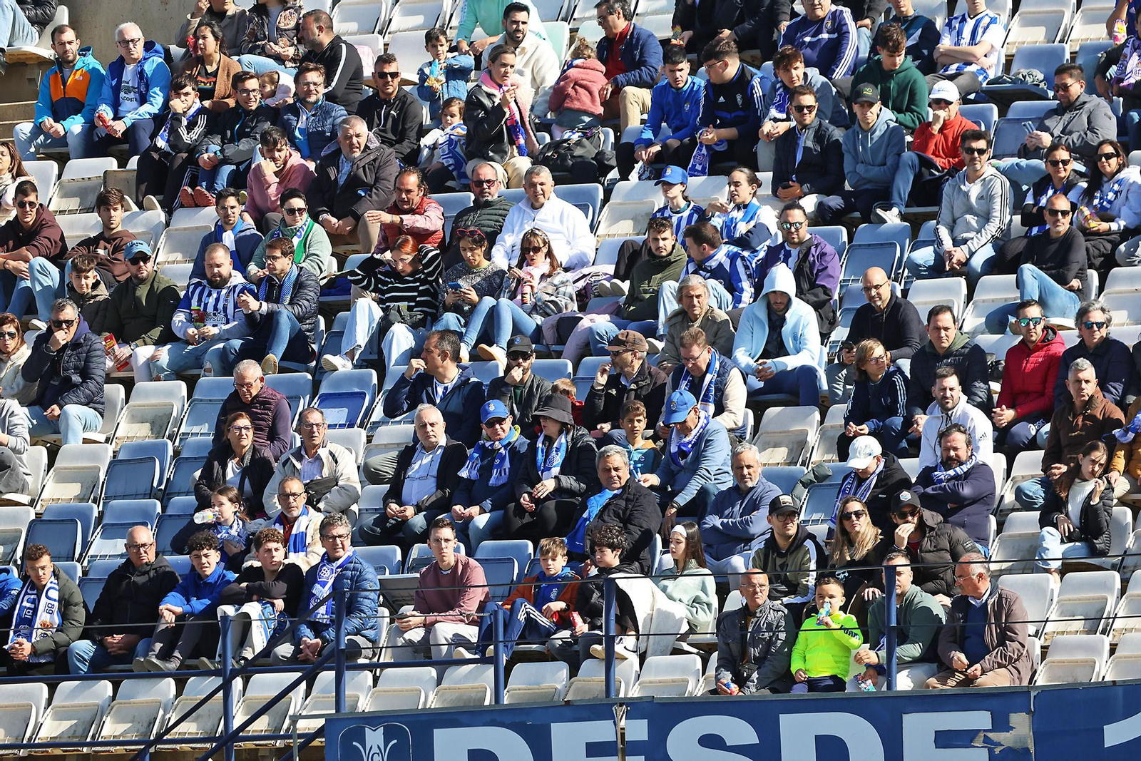Ambiente en las gradas del Recreativo de Huelva vs AD Ceuta FC