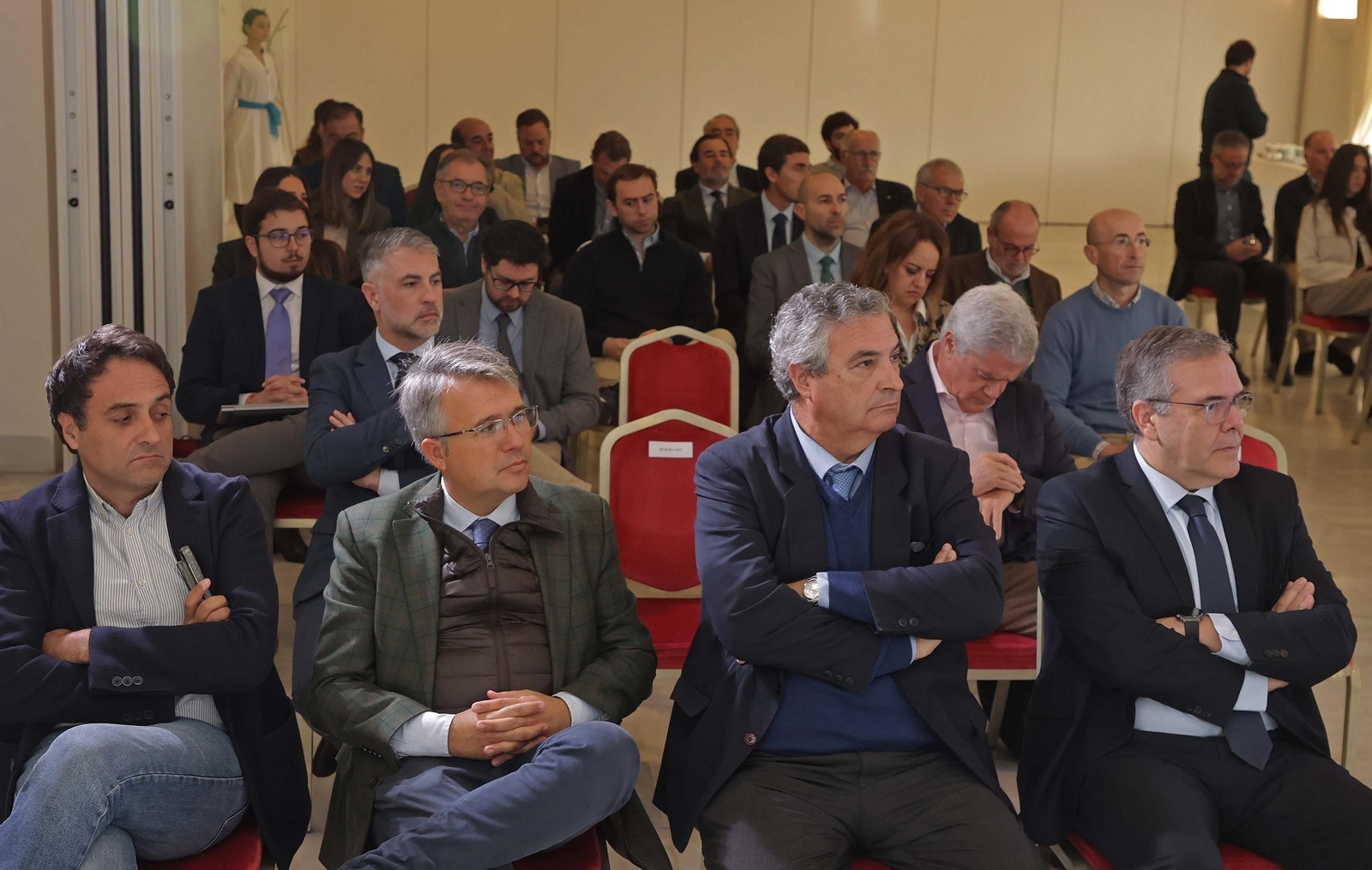 Fotos del Desayuno coloquio Nuevos retos del almacenamiento en la era de la bioenergía en Los Barrios y el Campo de Gibraltar de Europa Sur y Olivia Energy Group