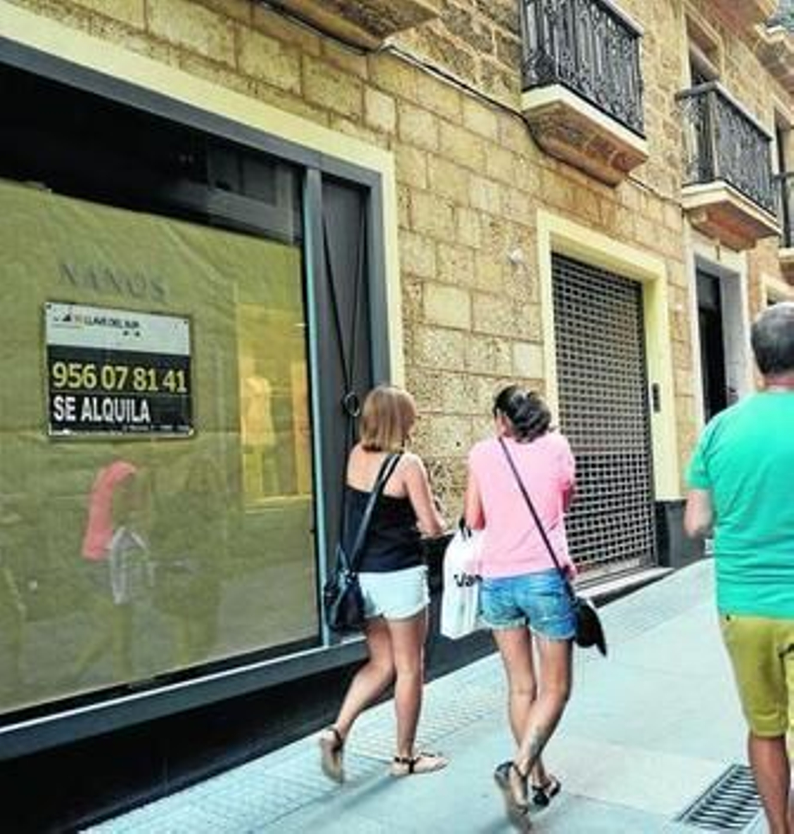 Local que ocupaba la firma Nanos en la calle Novena.