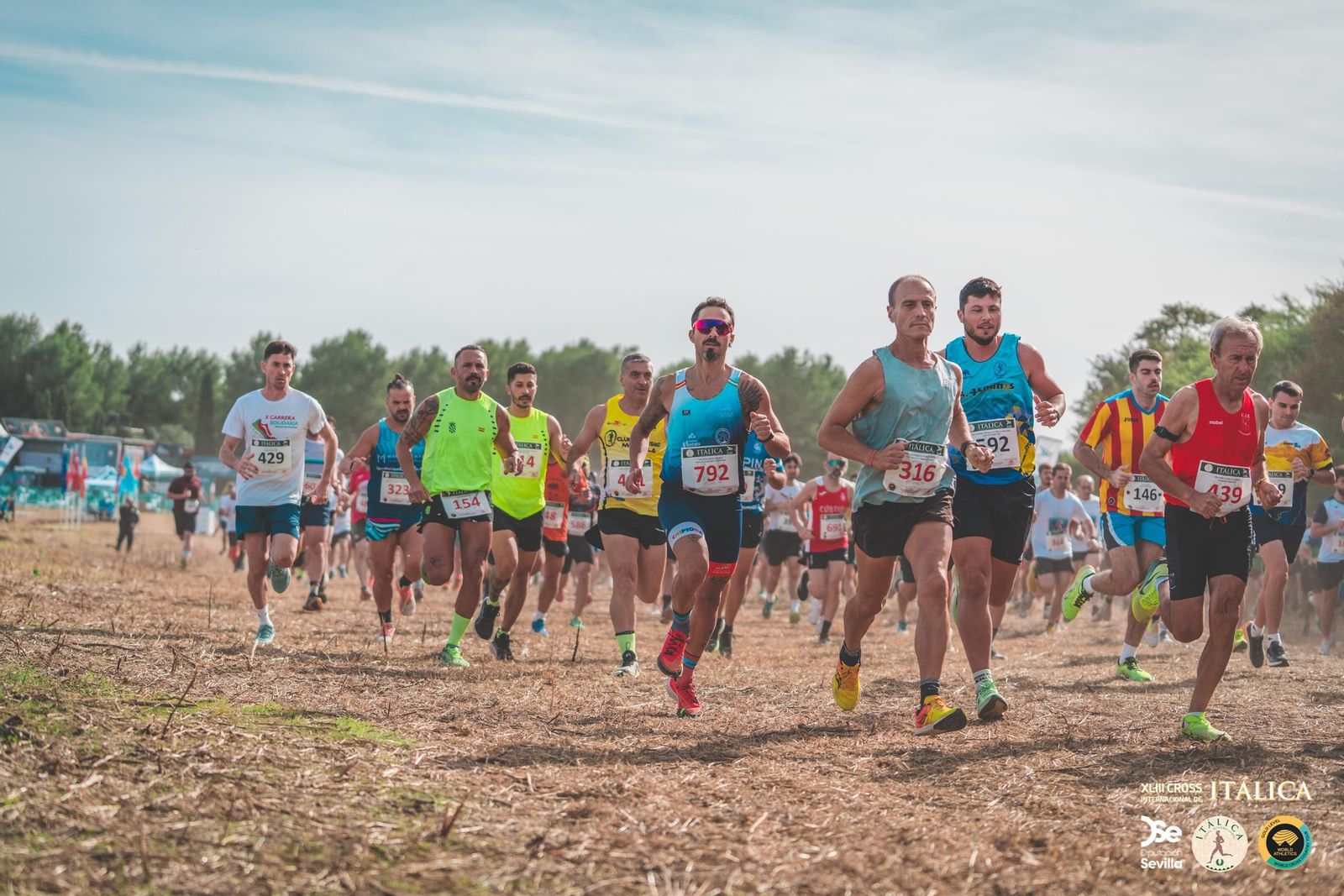 Búscate en las fotos del Cross de Itálica 2025 | 2