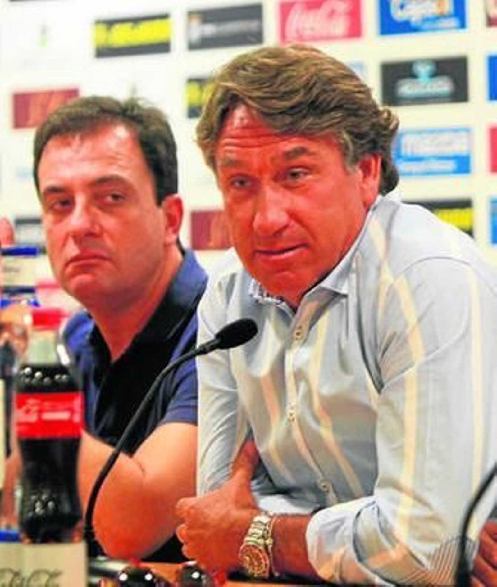 Esteban Vigo y Miguel Ángel Rondán, en el transcurso de una rueda de prensa.