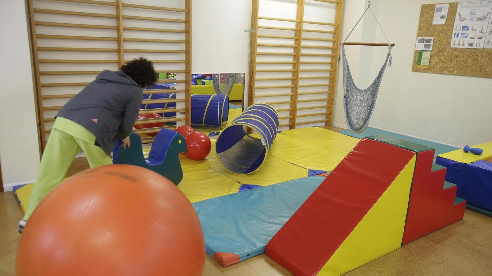 Uno de los gimnasios que posee el Mercedes Sanroma.