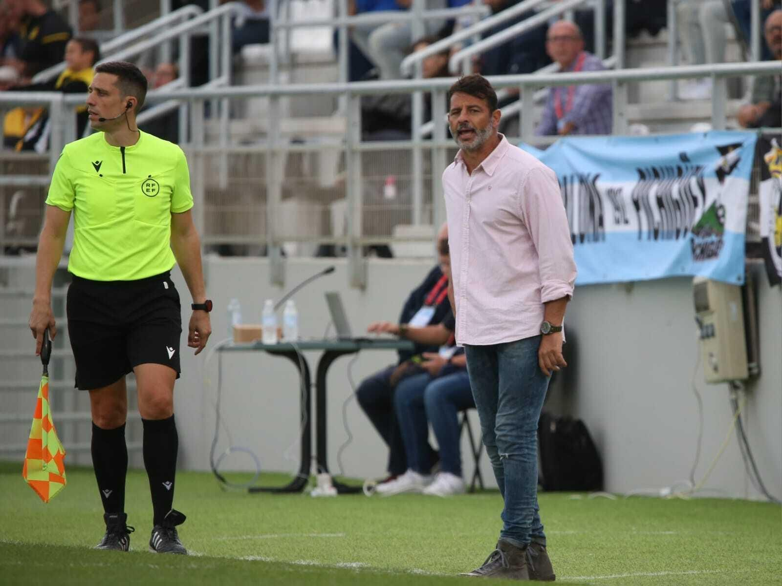 Baldomero Hermoso 'Mere', entrenador de la Balona