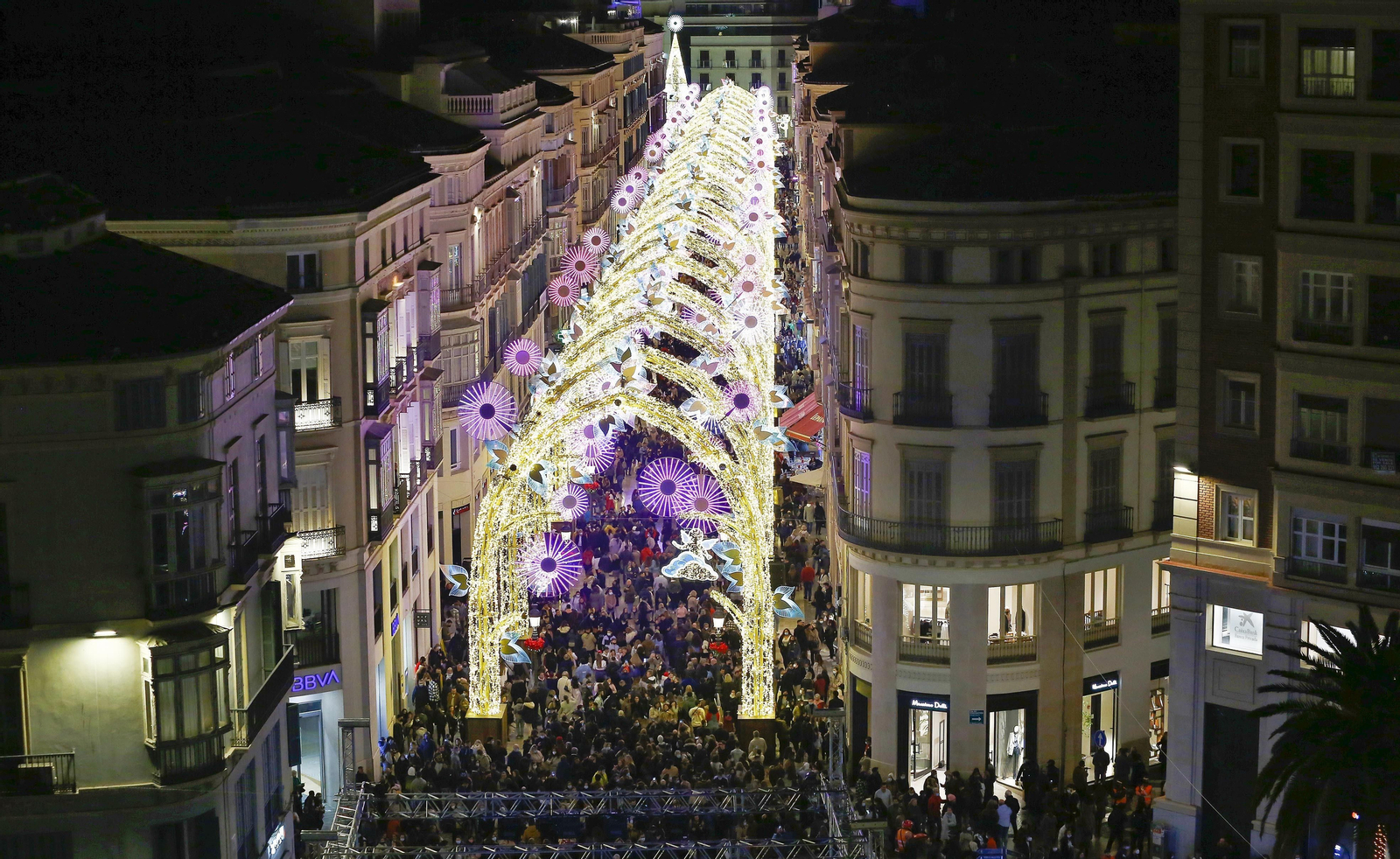 Las luces de Navidad vuelven a brillar en Málaga