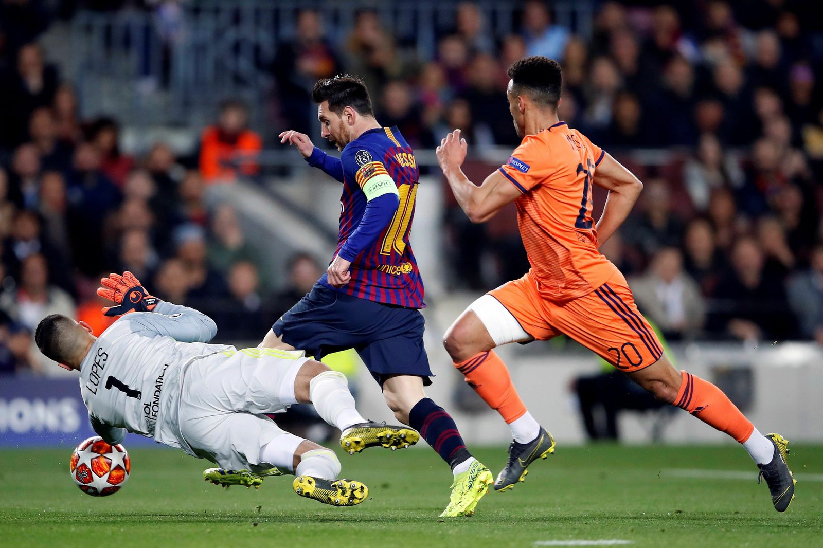 Las imágenes del Barcelona-Olympique de Lyon de Champions