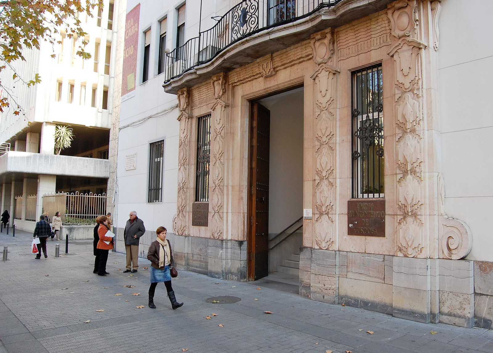 Fachada del antiguo Ayuntamiento de Gran Capitán.