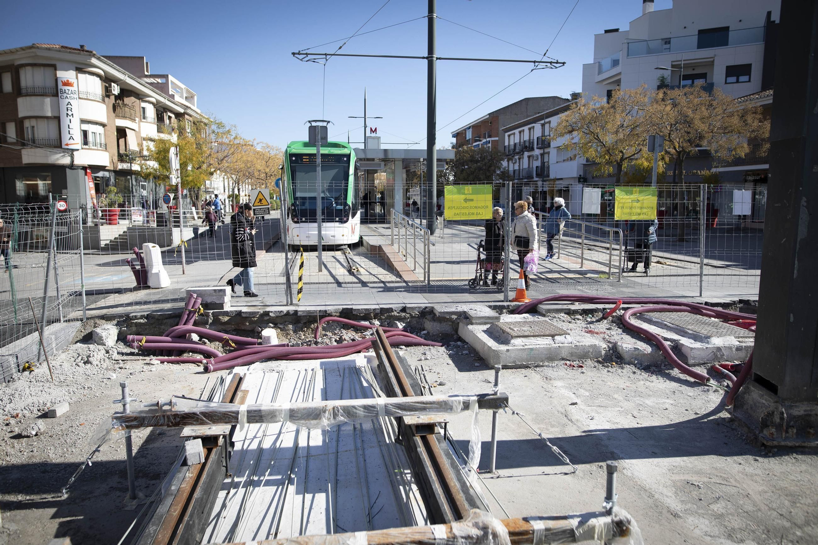 Imagen de la parada del Metro de Granada en Armilla, en el punto en el que se unen el trazado actual con la ampliación