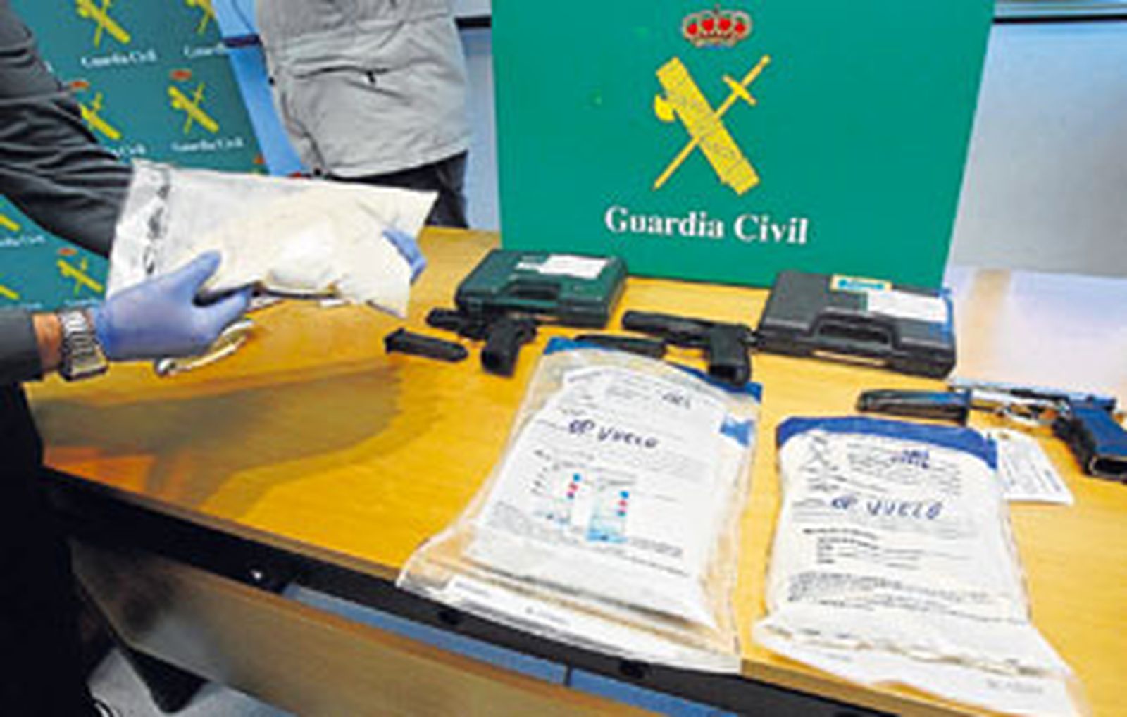 La 'retocada' imitadora de la Reina del Sur