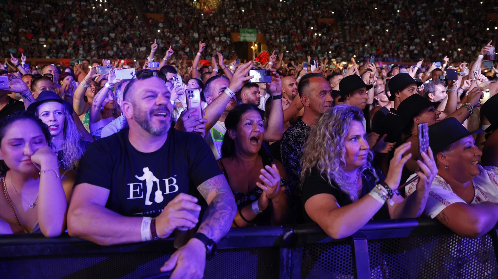 Las fotos del concierto El Barrio
