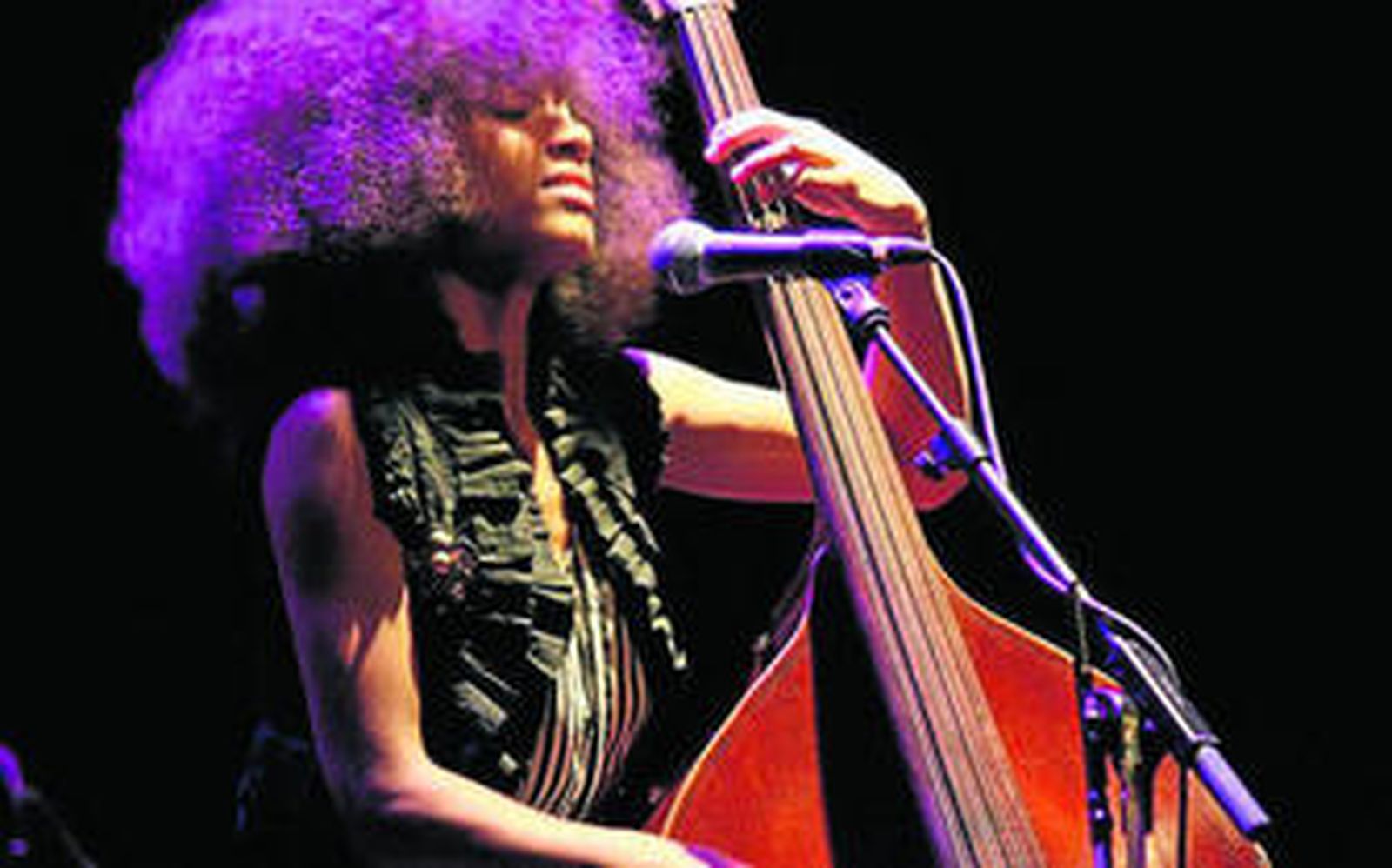 Salir a conciertos: Esperanza Spalding, la nueva reina del jazz