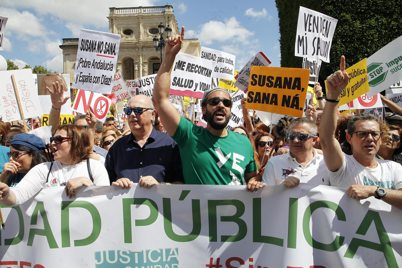 La manifestación contra los recortes en la Sanidad pública