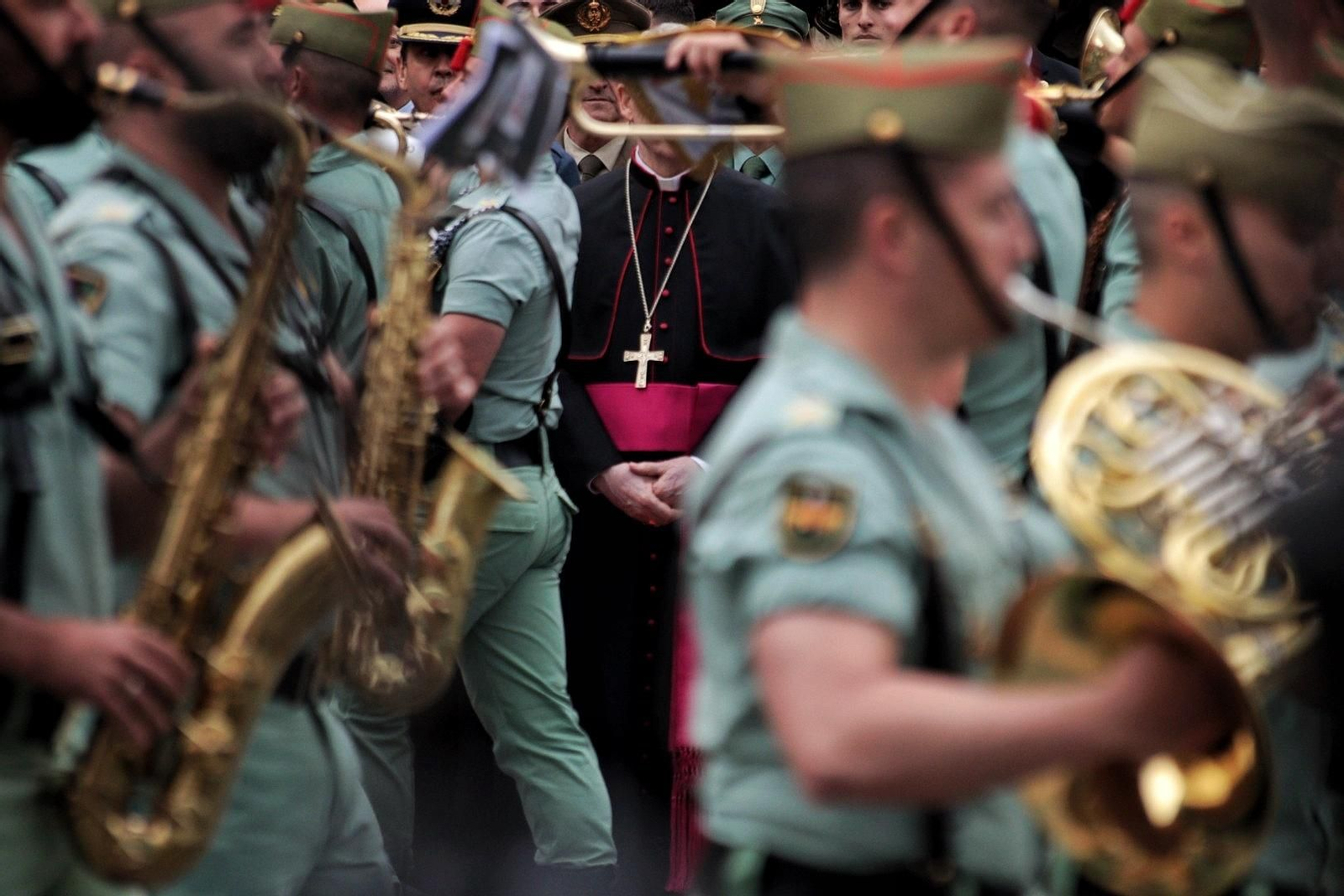 Las fotos de la Legión en el traslado del Cristo de Mena en Málaga este Jueves Santo Las fotos de la Legión en el traslado del Cristo de Mena en Málaga este Jueves Santo