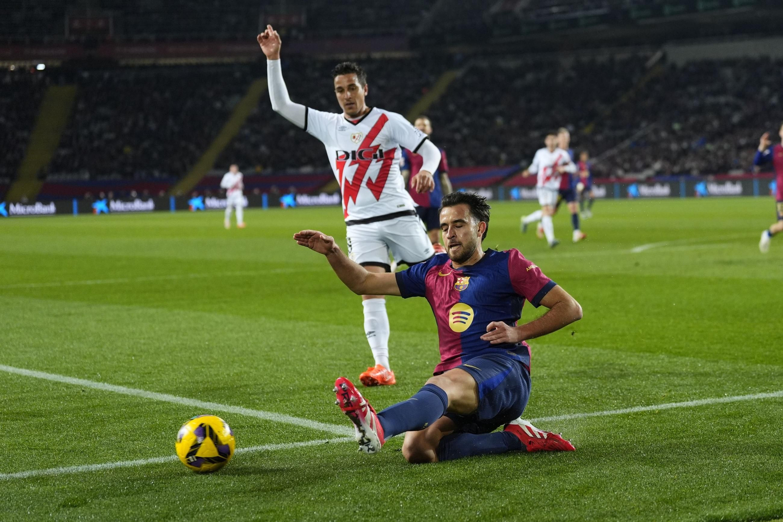 Las fotos del polémico Barcelona - Rayo Vallecano