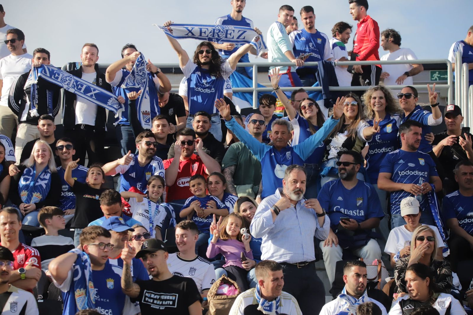 Búscate en el Balona-Xerez CD en el Ciudad de La Línea