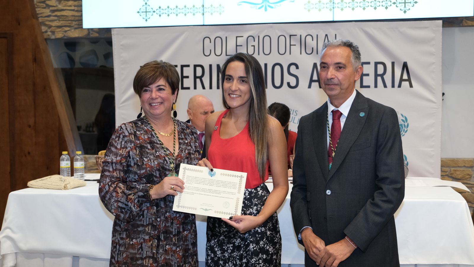 Imágenes de la fiesta del patrón del Colegio de Veterinarios de Almería
