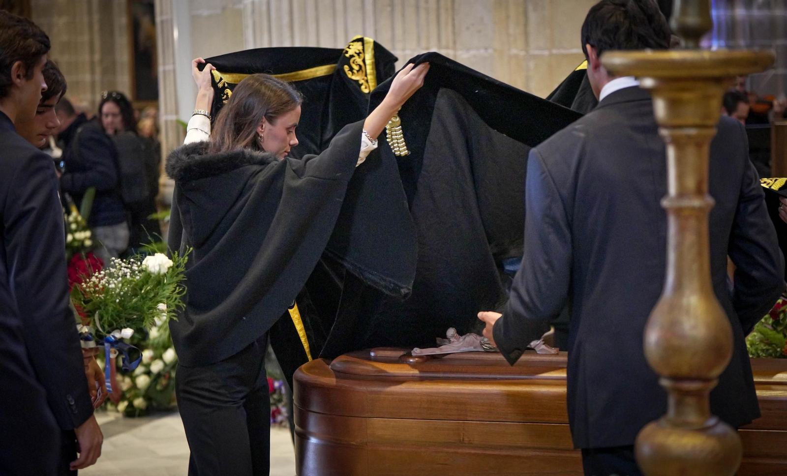 Imágenes del funeral de Álvaro Domecq en la catedral de Jerez