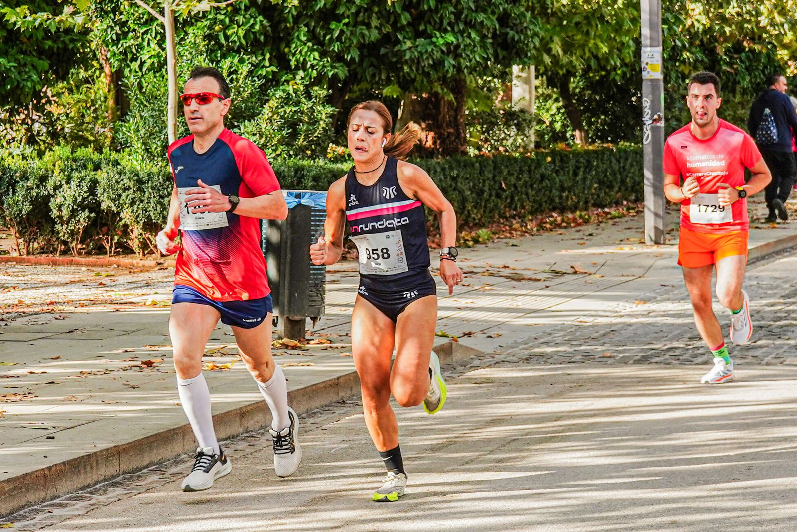 Las imágenes de la Carrera de la Cruz Roja en Granada