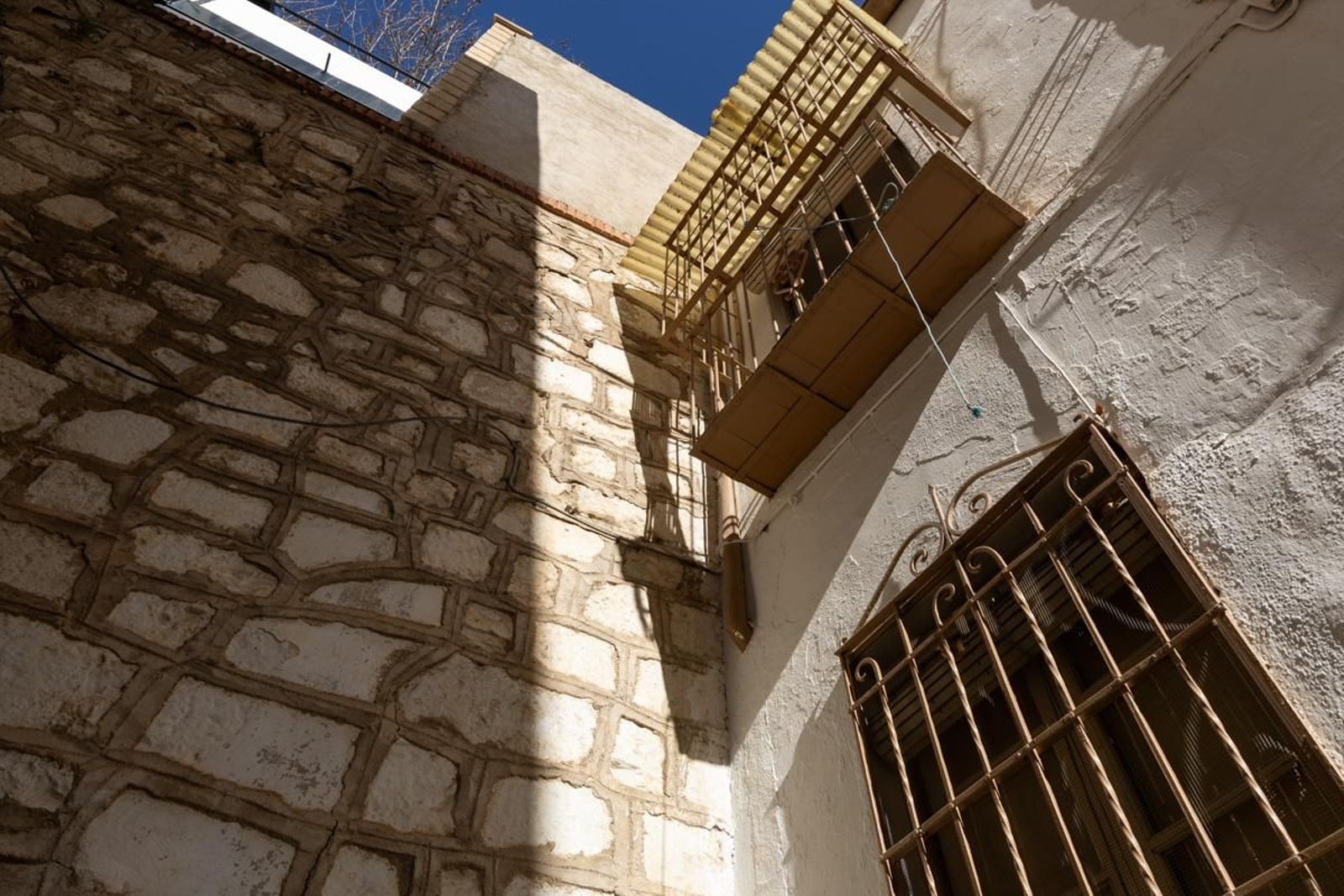 ¿Qué secretos esconde la calle más estrecha de Jaén?