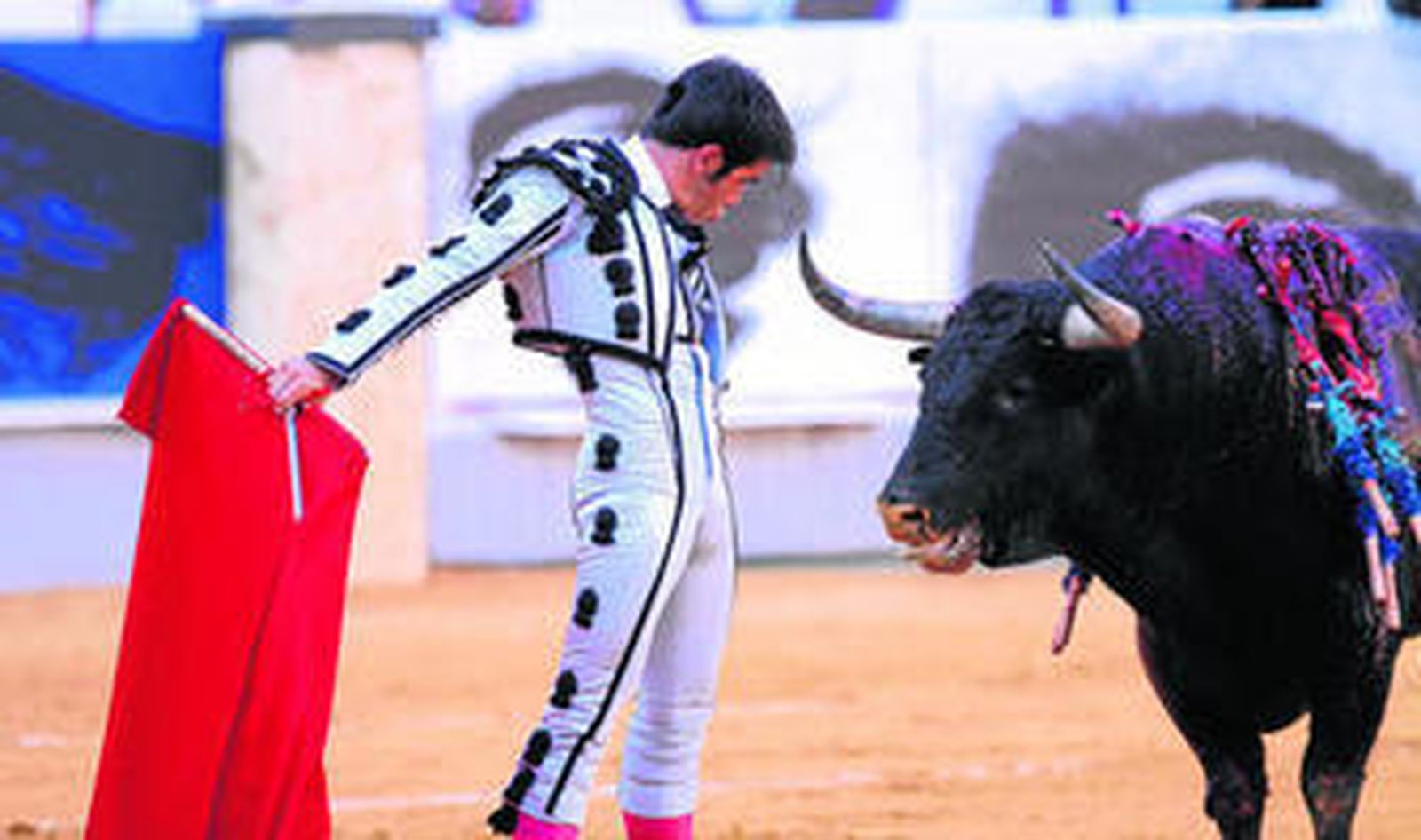 El torero malagueño Salvador Vega en la Corrida Picassiana celebrada en La Malagueta en el año 2014.