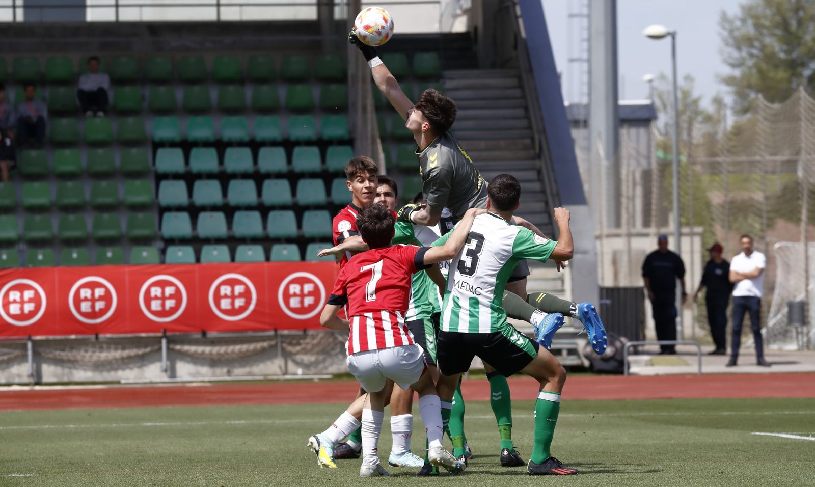 Las fotos del Betis finalista de la Copa de Campeones sub 19