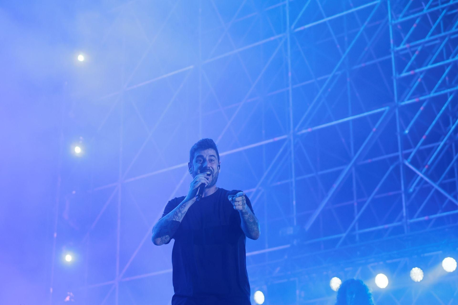 El concierto de Melendi en Sevilla, en imágenes