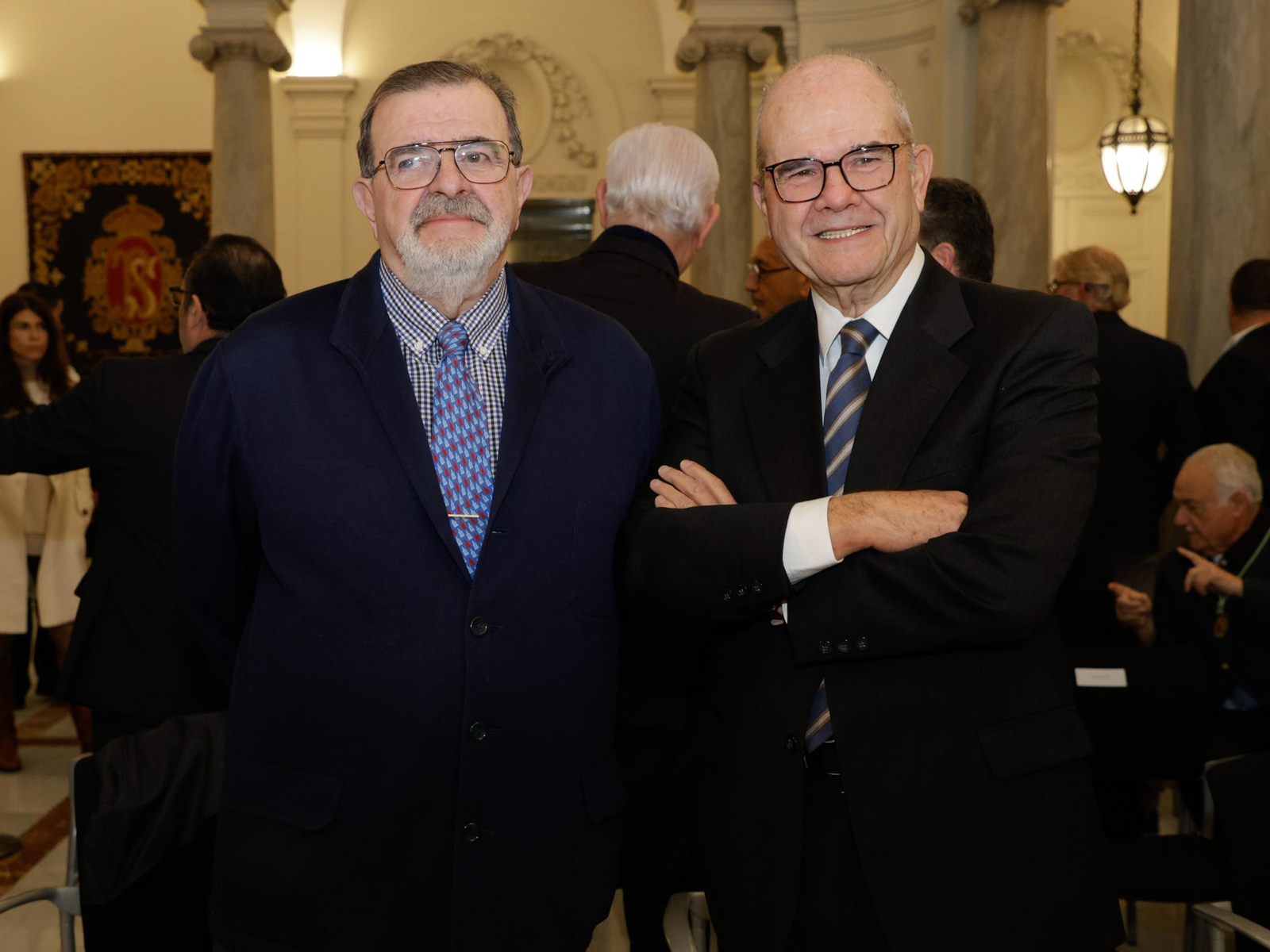 I Premio a la Trayectoria ejemplar en defensa de Andalucía a Fátima Báñez y a Jaime Montaner Roselló