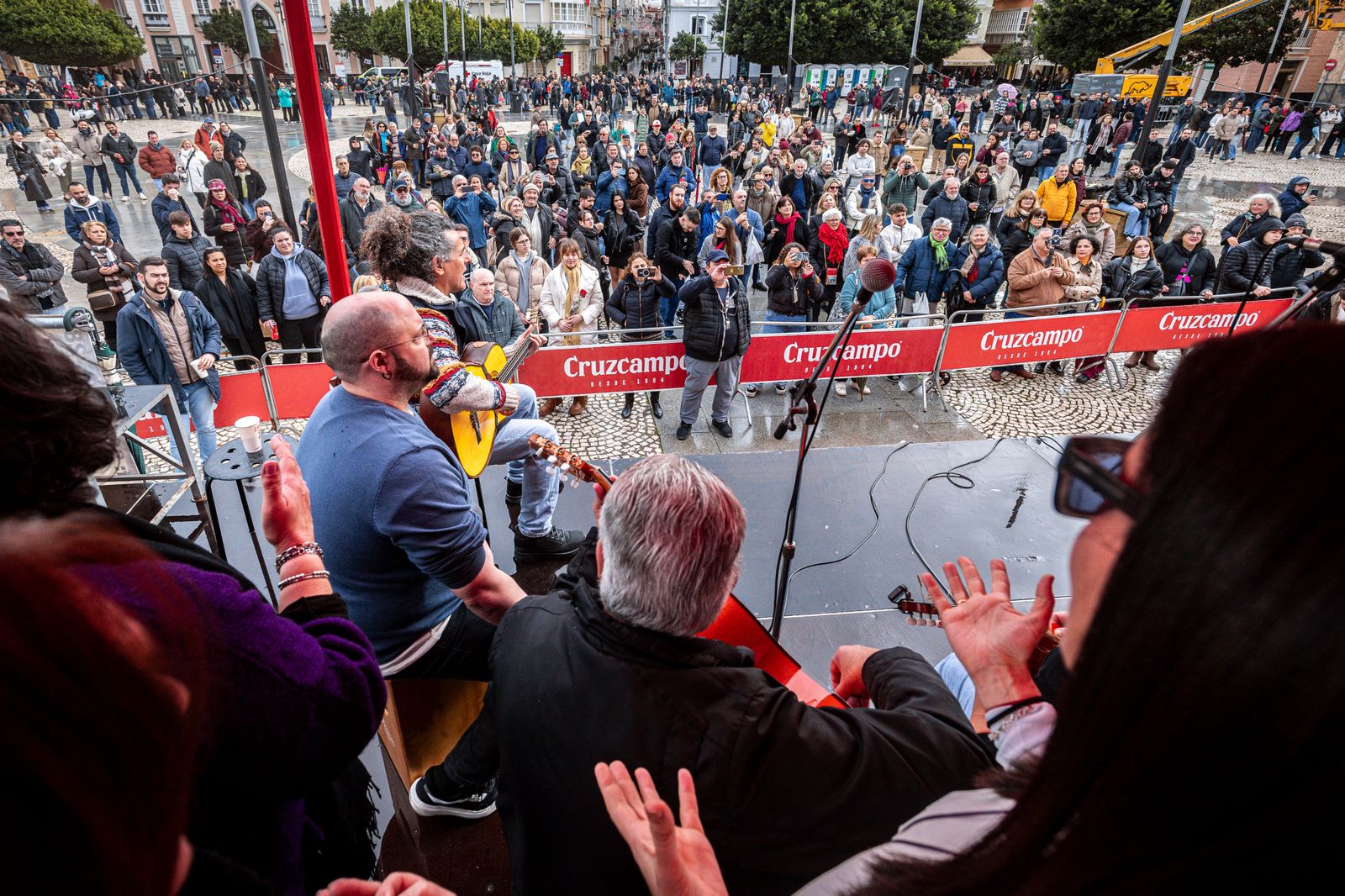 Búscate entre las mejores imágenes que ha dejado la Ostionada Popular