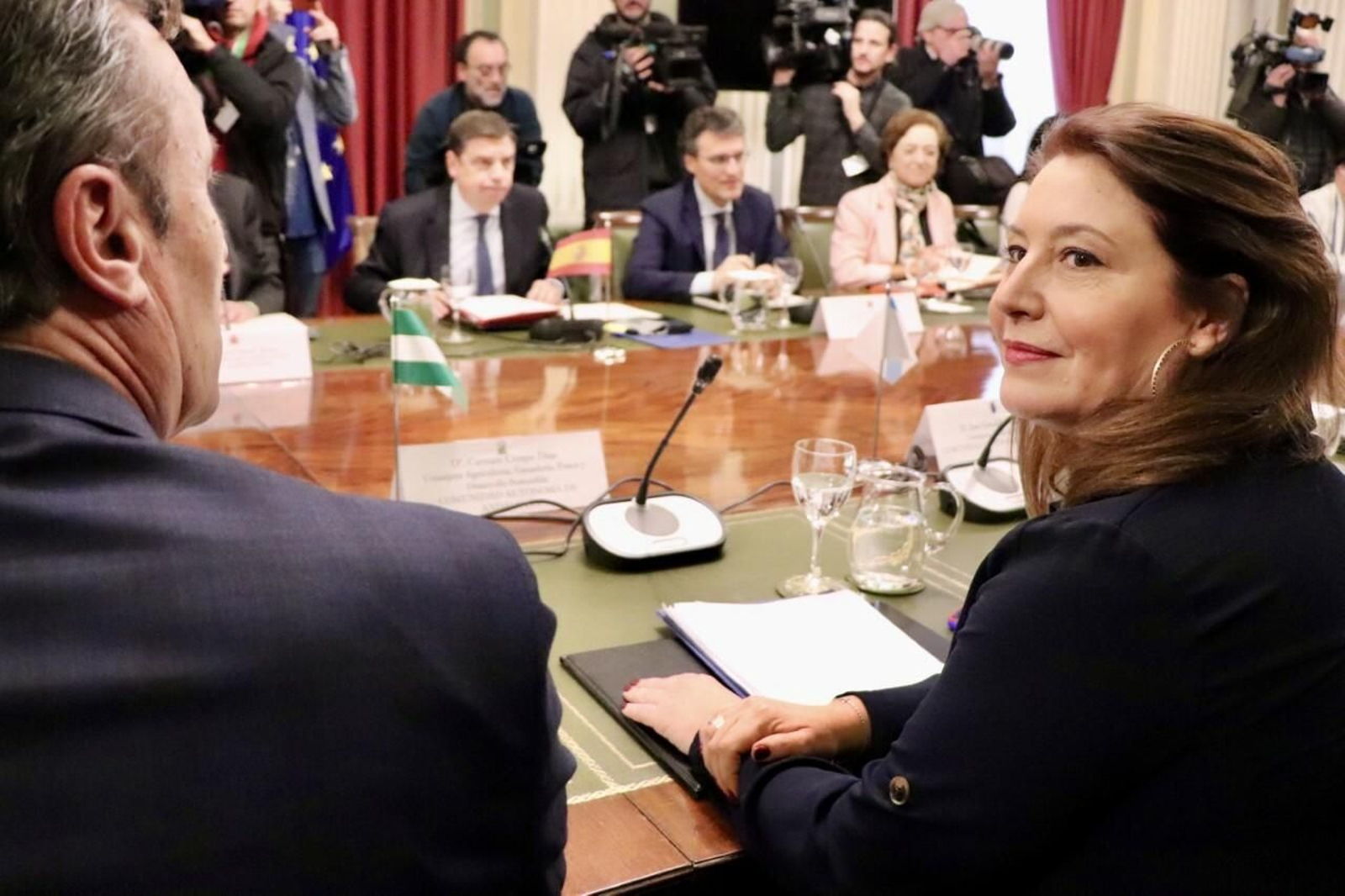 Carmen Crespo pide al Ministerio incentivos fiscales para dar respuesta a las demandas de agricultores y ganaderos