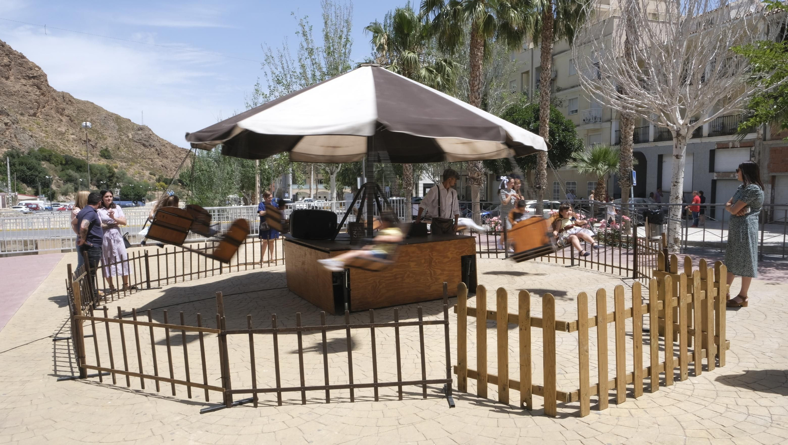 Imágenes de la recreación histórica Canteros y Caciques, en Macael