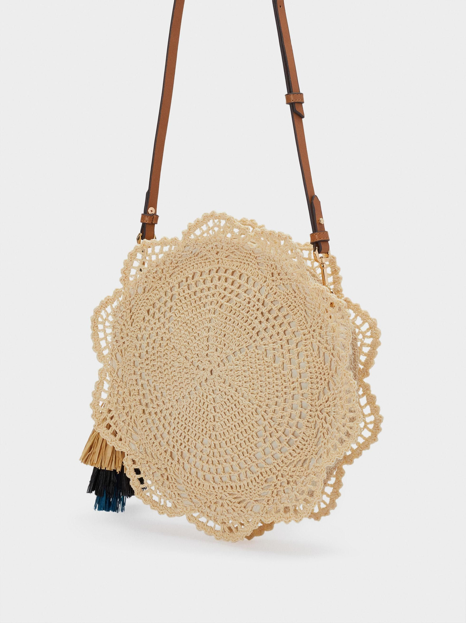 El bolso de crochet de Parfois.