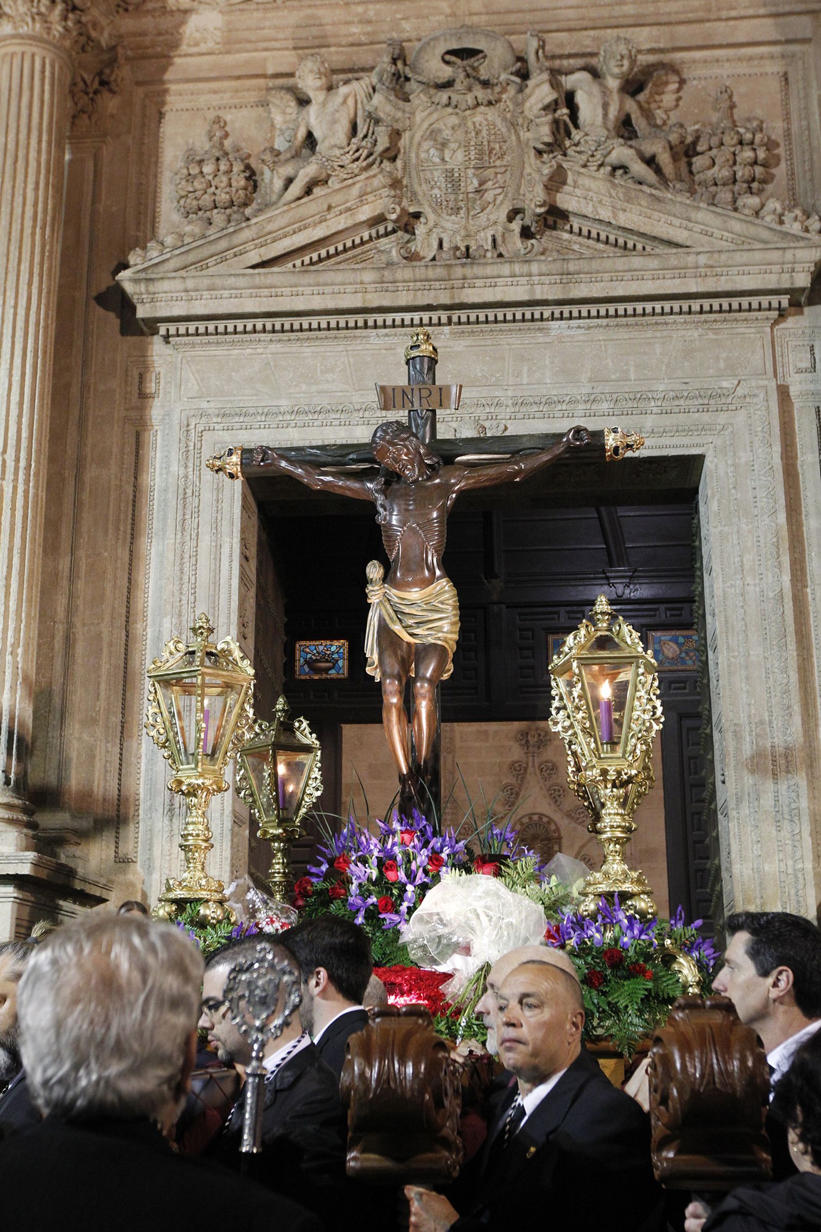 Imágenes Via Crucis Santo Cristo de la Escucha. Semana Santa Almería 2019