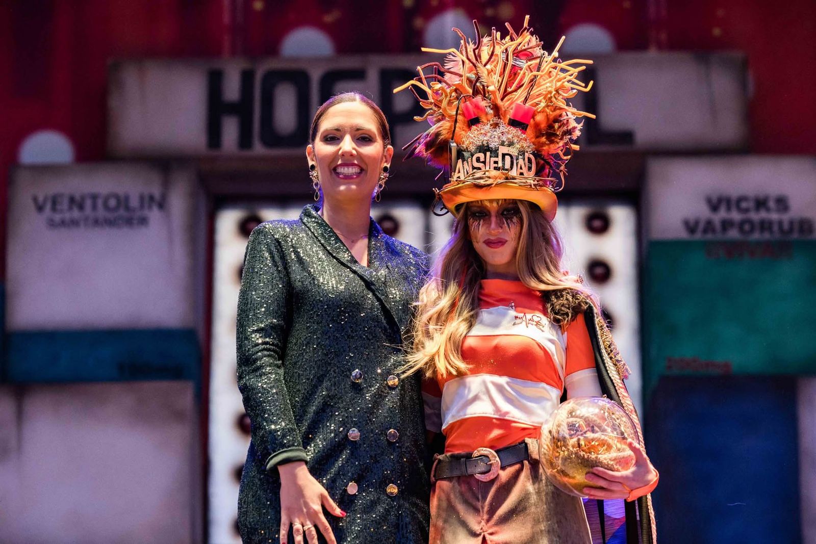 Silvia Gorrado Jardines. Representa LA ANSIEDAD: La ansiedad te prepara para la vida, aumenta nuestra concentración, nos ayuda a interpretar los riesgos y sobre todo, nos ayuda a plantearnos retos en la vida. En definitiva, nos ayuda a superarnos.